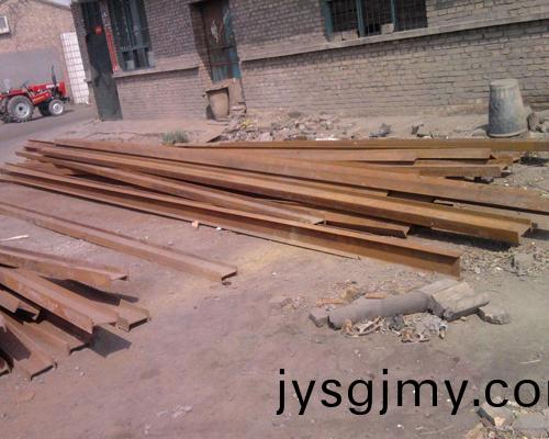 廢舊(jiu)鋼(gang)材(cai)迴收